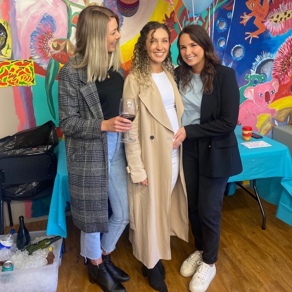 Kookai trenchcoat Montemarte size 8, only worn a couple of times - Picture 2 of 4